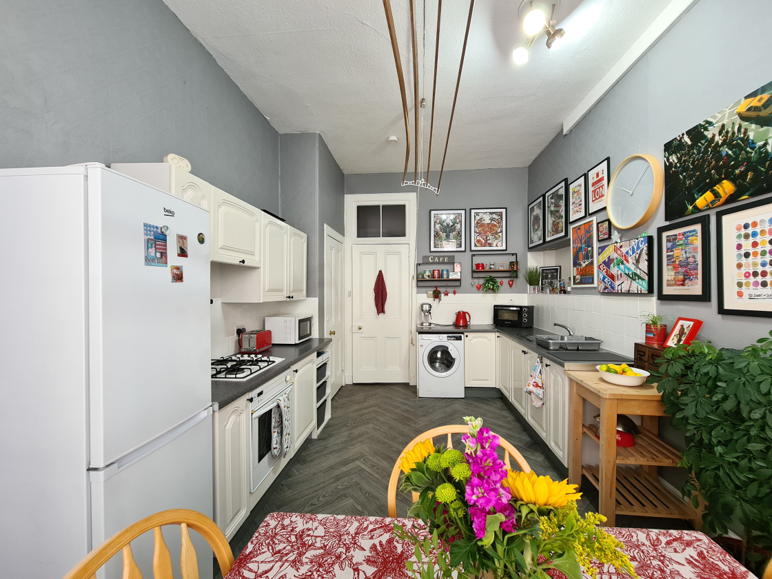 Featured image 3