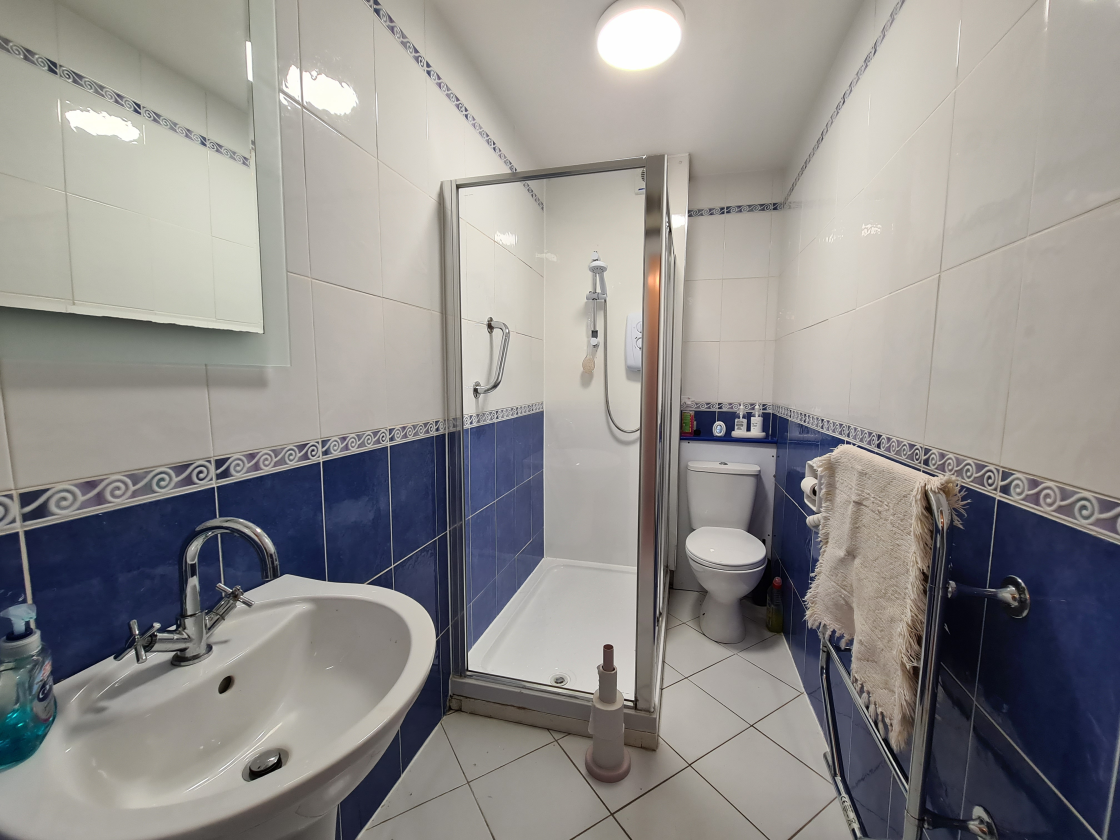Featured image 3